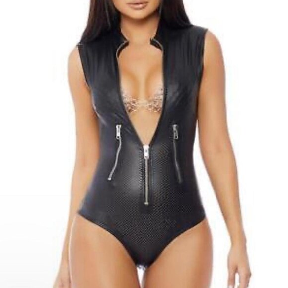 Faux leather black Bodysuit size M/L - Picture 3 of 8